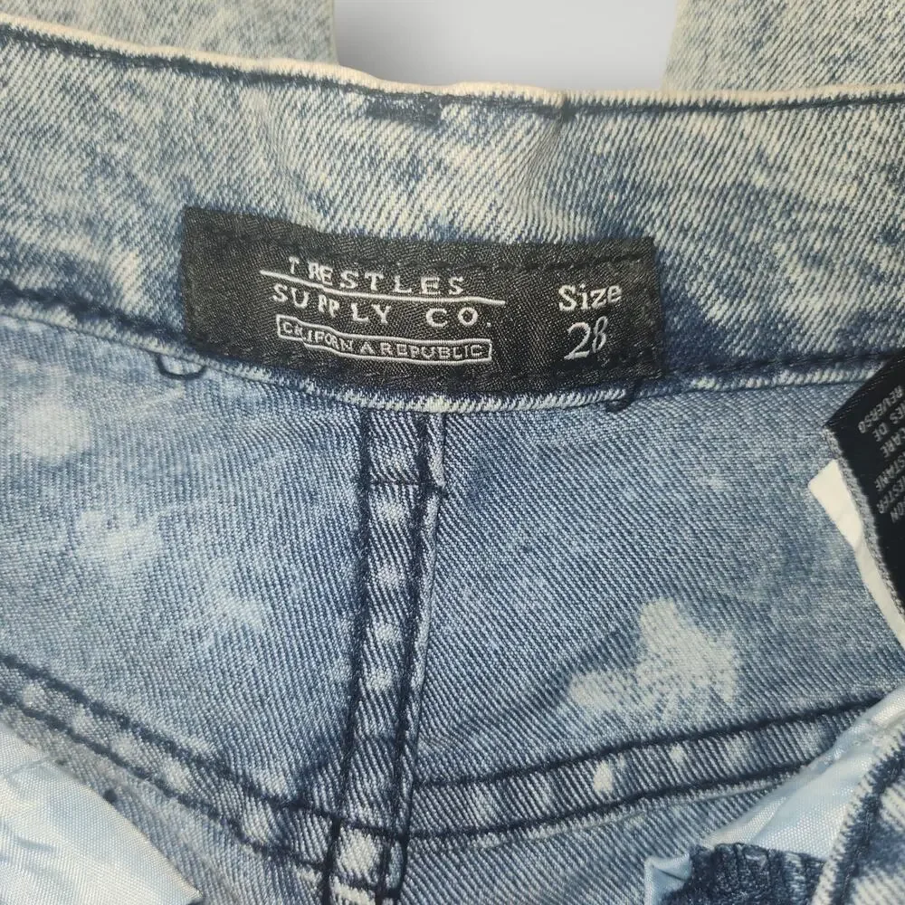 NWT Trestles Supply Men's 28 Blue Medium Wash White Paint Splatter Denim Shorts - Picture 2 of 16